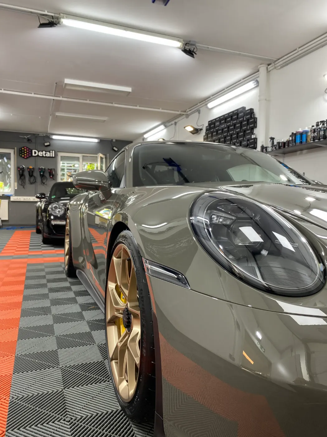 Zwei Porsche nach Detailing bei Alex Autopflege